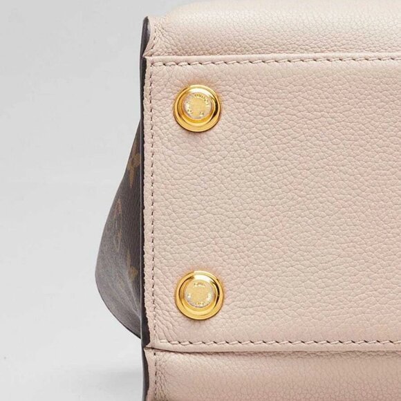 Louis Vuitton Greige Nappa Leather On My Side MM Bag - Picture 5 of 12